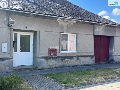 Prodej rodinného domu Čehovice č. 28