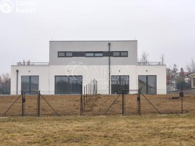 Pronájem bytu 4+KK Vysoký Újezd, Na Výsluní 353 č. 28