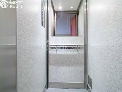 Продажа квартиры 3+1 Neratovice, nám. Republiky 986 č. 17