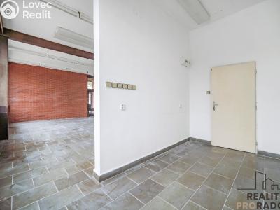 Pronájem obchodního prostoru Řečany nad Labem, 1. máje č. 5