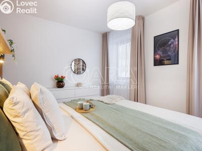 Sale apartment 3+KK Praha, V kuťatech č. 17