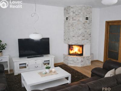 Prodej rodinného domu Jesenice, Vestecká č. 7