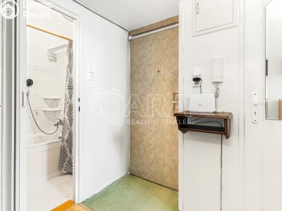 Продажа квартиры 1+1 Praha, Evropská č. 11