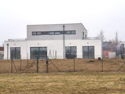 Prodej bytu 4+KK Vysoký Újezd, Na Výsluní 353 č. 1