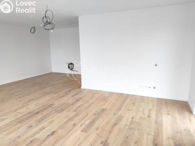 Prodej bytu 4+KK Vysoký Újezd, Na Výsluní 353 č. 9