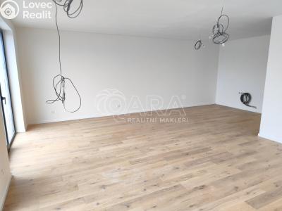 Prodej bytu 4+KK Vysoký Újezd, Na Výsluní 353 č. 10