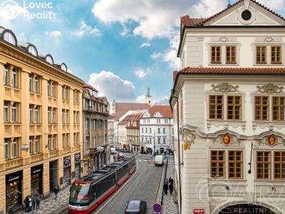 Prodej bytu 4+1 Praha, Malostranské náměstí č. 6