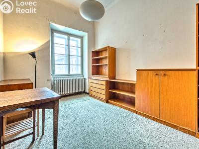 Prodej bytu 4+1 Praha, Malostranské náměstí č. 11