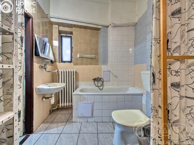 Prodej bytu 4+1 Praha, Malostranské náměstí č. 20
