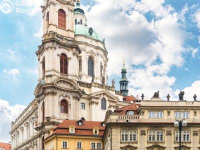 Prodej bytu 4+1 Praha, Malostranské náměstí č. 24