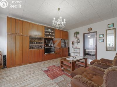 Sale apartment 3+1 Český Těšín, Kysucká č. 10