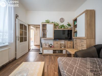 Продаж багатогенного будинку Hodonín, Komenského č. 21