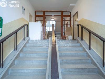 Продажа квартиры 1+1 Praha, Jakutská č. 3