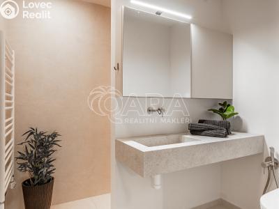 Продаж сімейного будинку Hradištko, Kersko 847 č. 14