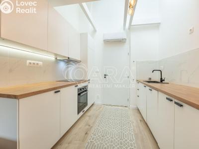 Prodej bytu 2+KK Praha, Holubova č. 14
