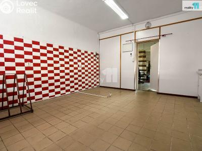 Продаж сімейного будинку Chvalčov, Svornosti č. 1