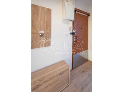 Аренда квартиры 3+1 Praha, Jablonecká č. 16