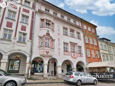 Prodej činžovního domu Trutnov, Krakonošovo náměstí 123 č. 1