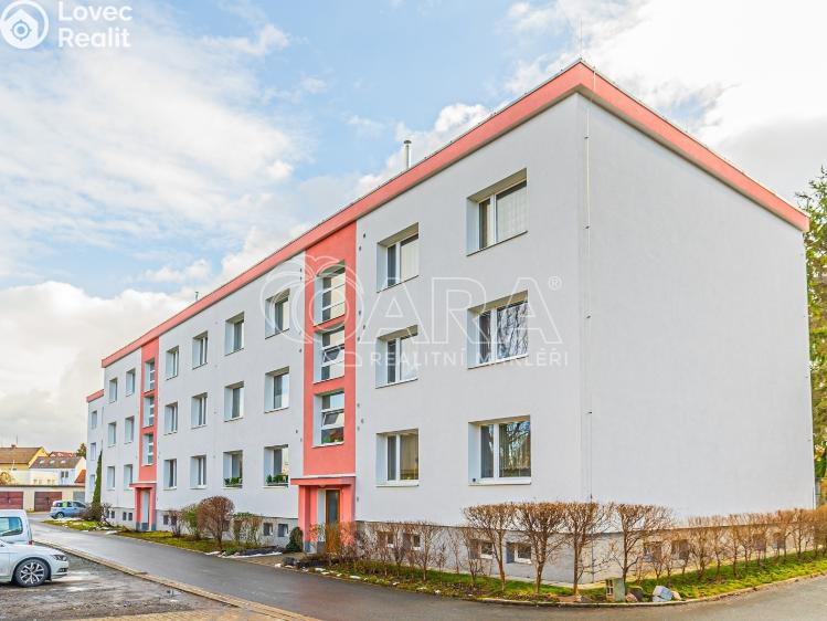 Продаж квартири 2+1 Kladno, Čechova 3150 č. 1