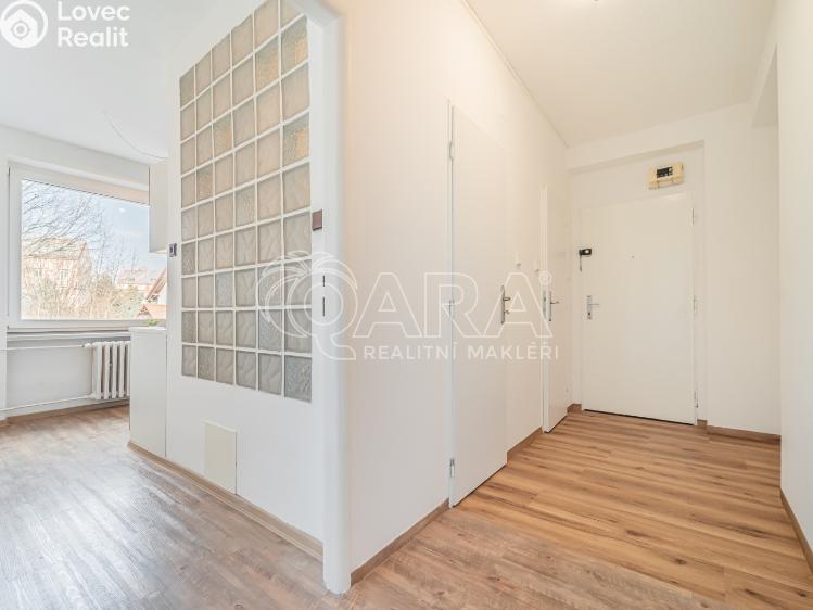 Продаж квартири 2+1 Kladno, Čechova 3150 č. 4