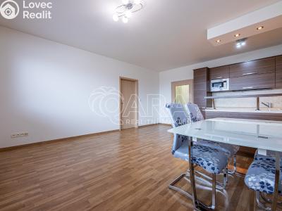 Rent apartment 2+KK Praha, Tvrdonická č. 4