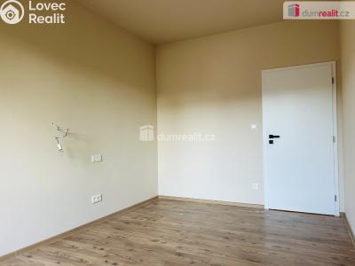 Prodej rodinného domu Zvěstov č. 48