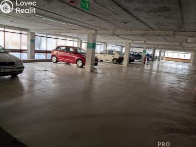Sale garage Praha, Lovosická č. 8