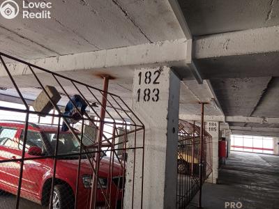 Sale garage Praha, Lovosická č. 14