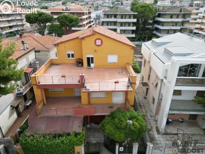 Sale apartment 3+KK Via Spezzaferro,Silvi,Itálie č. 2