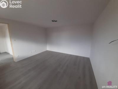 Sale family house Těšetice č. 3