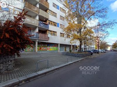 Pronájem bytu 1+KK Praha, Randova č. 10