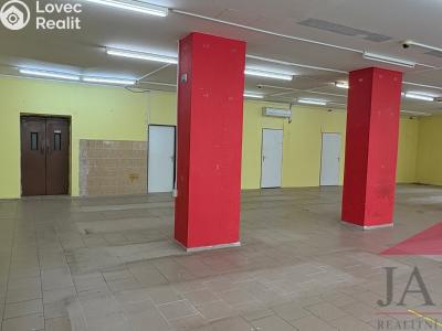 Prodej obchodního prostoru Sušice, náměstí Svobody 143 č. 13