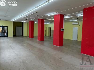 Prodej obchodního prostoru Sušice, náměstí Svobody 143 č. 14