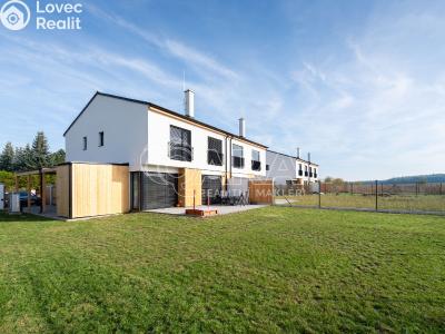 Продажа семейного дома Babice, Starobabická 519 č. 28