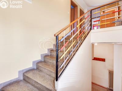 Prodej rodinného domu Průhonice, Školní 42 č. 32