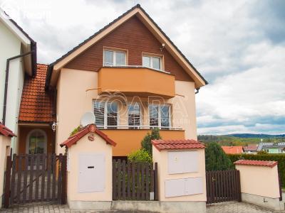 Pronájem rodinného domu Hluboká nad Vltavou, Janáčkova 985 č. 1