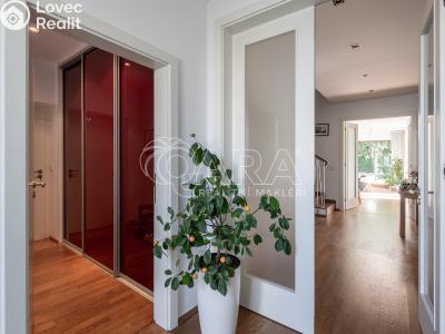 Prodej rodinného domu Statenice, Zelená 422 č. 11