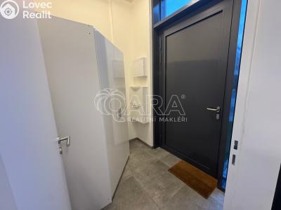 Pronájem bytu 1+KK Praha, Malešická č. 13