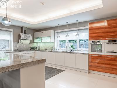 Продажа семейного дома Zeleneč, Štefánikova 508 č. 18