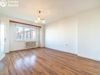 Продажа квартиры 2+1 Kralupy nad Vltavou, Hakenova č. 9