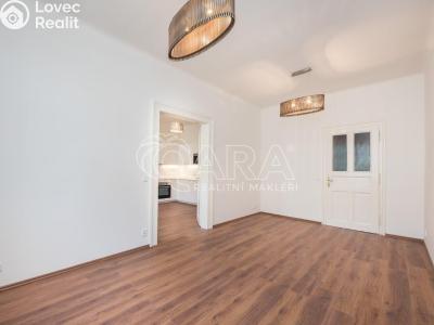 Rent apartment 2+KK Praha, Chvalova č. 6