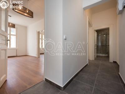 Rent apartment 2+KK Praha, Chvalova č. 10