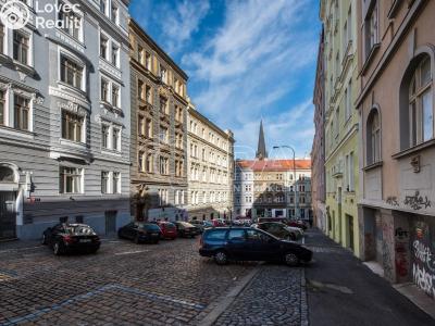 Rent apartment 2+KK Praha, Chvalova č. 11