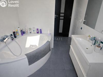 Sale apartment 4+KK Chodov, Bezručova č. 4