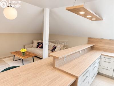 Sale apartment 4+KK Chodov, Bezručova č. 9