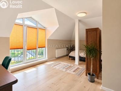 Sale apartment 4+KK Chodov, Bezručova č. 28