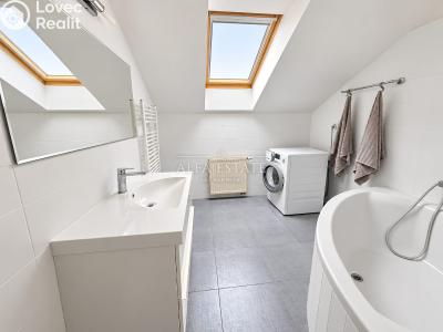 Sale apartment 4+KK Chodov, Bezručova č. 32