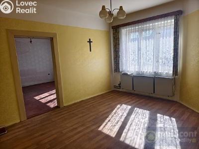 Prodej rodinného domu Komořany č. 8