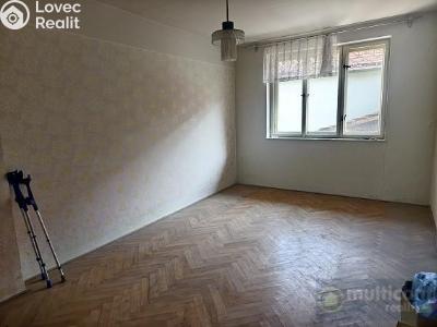 Prodej rodinného domu Komořany č. 10