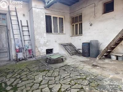 Prodej rodinného domu Komořany č. 19